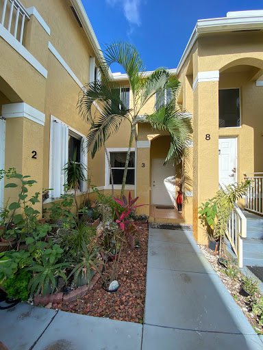 Claudia Homes - Visual