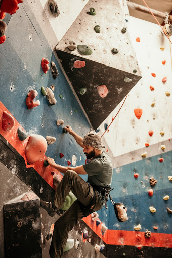 Southern Stone Indoor Climbing Logo