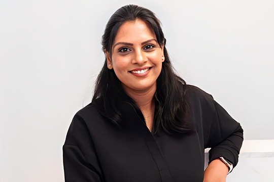 Sindhuja Gundu - Faltenunterspritzung Hyaluron & Botox Ingolstadt