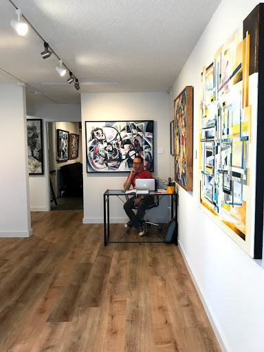 8th Ave. Gallery - Visual