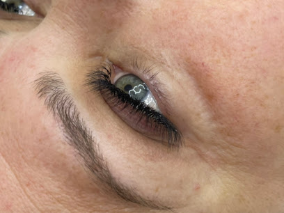 Servicii de cosmetică by Anca M. Suditu