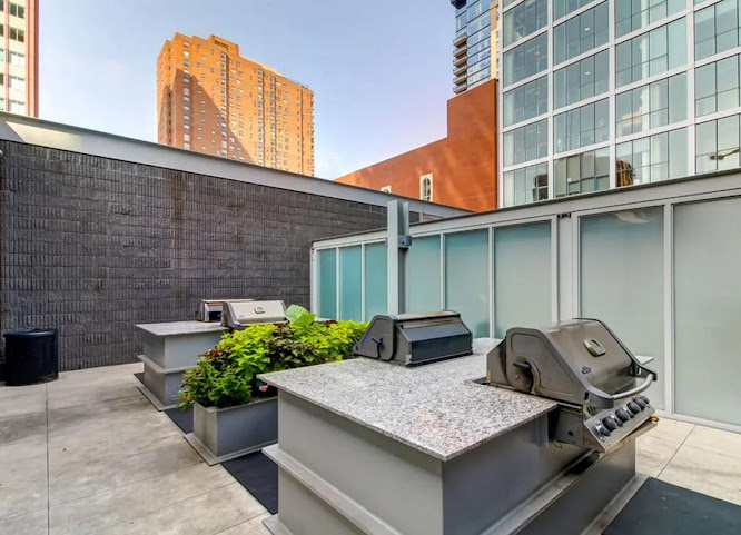 Eight O Five Apartments by null