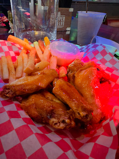 Tipsy's Pub - Visual