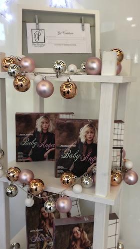 http://www.petitehair.co.uk/