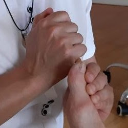 Photo n°13 de Nathalie LEFRANCOIS - Réflexologie Chinoise, Niromathé, Massages Ayurvédique, Chinois, Ventre, Soins énergétiques à Échirolles (Centre de bien-être)