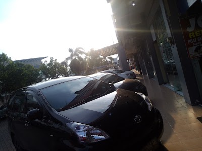 Photos of Dhoho Plaza