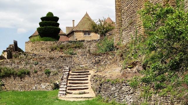 Château de Berzé-le-Châtel