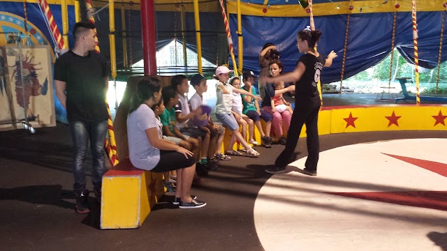 Une Journée au Cirque
