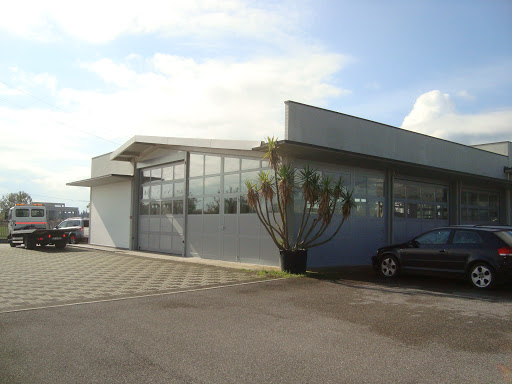 LUIGI NUTI AUTOCARROZZERIA SRL Ford - Thumbnail