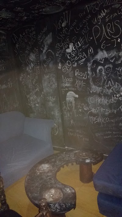 Photos of TRIQUI CAF&Eacute;