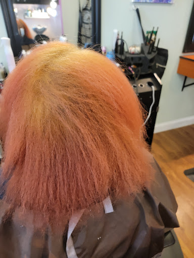 AngeleLee Hairstylist - Thumbnail