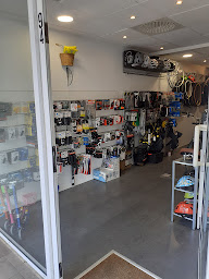 Photo n°7 de CYCLES BRUGES - Magasin Vélo Bordeaux - Réparation Vélo Bordeaux - Location Vélo Bordeaux à Bruges (Magasin de vélos)