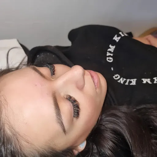 LASHED BY ROSA - Thumbnail