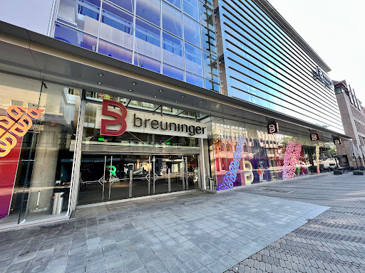 Breuninger Nuremberg - Visual