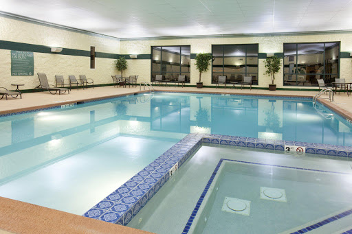 Holiday Inn & Suites Bolingbrook, an IHG Hotel - Thumbnail