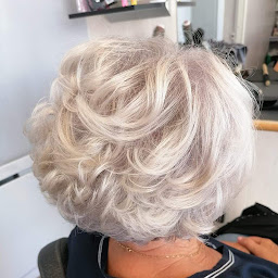 Photo n°8 de Line Coiffure à Charly-sur-Marne (Salon de coiffure)