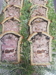 Photo n°46 de Restaurant le Cellier à Montseveroux (Restaurant français)