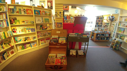 BookLore - Visual
