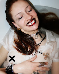 Photo n°6 de 69strass à Lyon (Dentiste cosmétique)