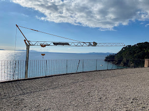 Photo n°3 de Direct Maintenance Méditerranée DMM à Flassans-sur-Issole (Agence de location de grues)