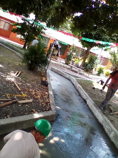 Photos of Polideportivo ceiba