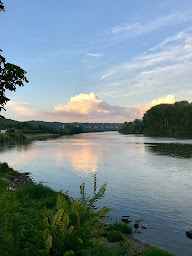 Photo n°7 de La Citadelle Lydia konya à Sainte-Geneviève-lès-Gasny (Chambre d'hôtes)