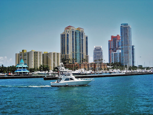 Miami Boat Cruises