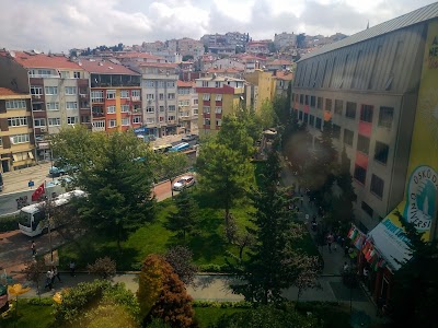 Photos of &Uuml;sk&uuml;dar University Downtown Campus