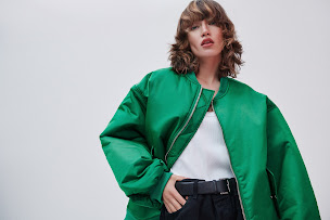 Photo n°2 de Julie SALMONIE - Coiffure Beauté - La Biosthetique à Royan (Salon de coiffure)