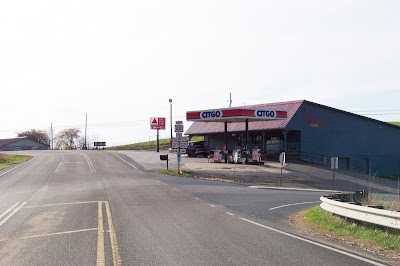 Twin Oaks General Store