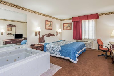 Photos of Days Inn Berlin Voorhees