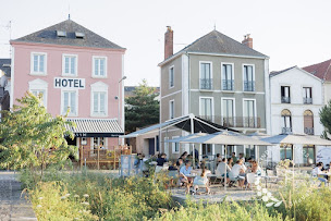 Photo n°22 de L'Esplanade Hôtel · Restaurant · Bar à vin à Le Pellerin (Bar à vin)