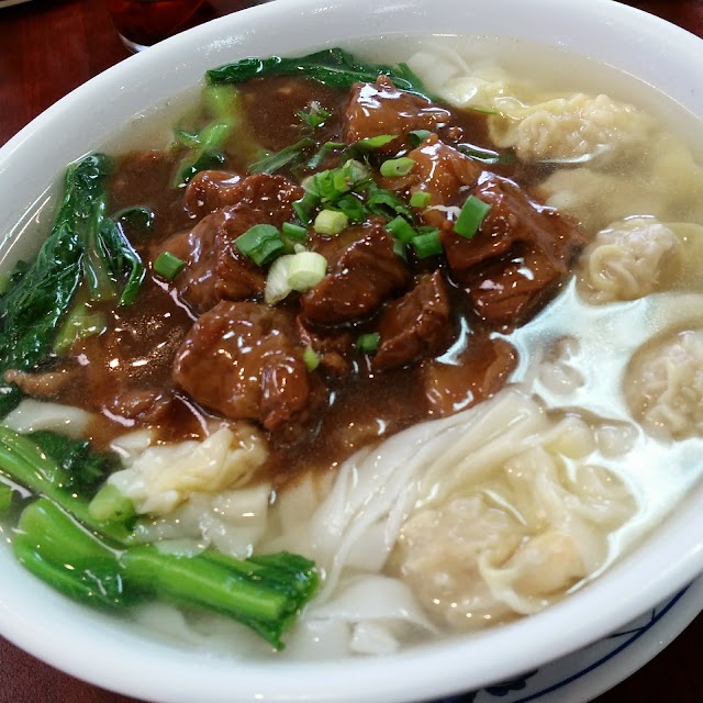 Lam's Kitchen LLC