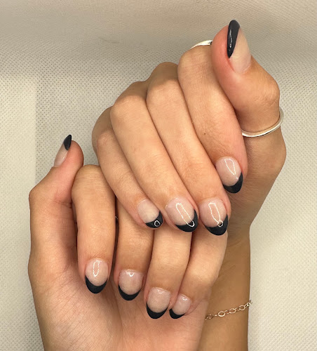 Beyoutiful Esthetics And Nails interior view
