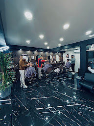 Photo n°3 de Hair Saloon 1984 à Toulouse (Barbier)