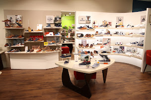 Photo n°17 de BESSEC CESSON-SEVIGNE à Cesson-Sévigné (Cordonnier)