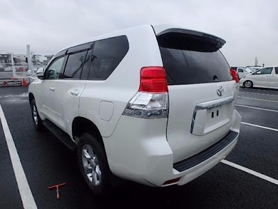 photo of Trust - JapaneseVehicles.com