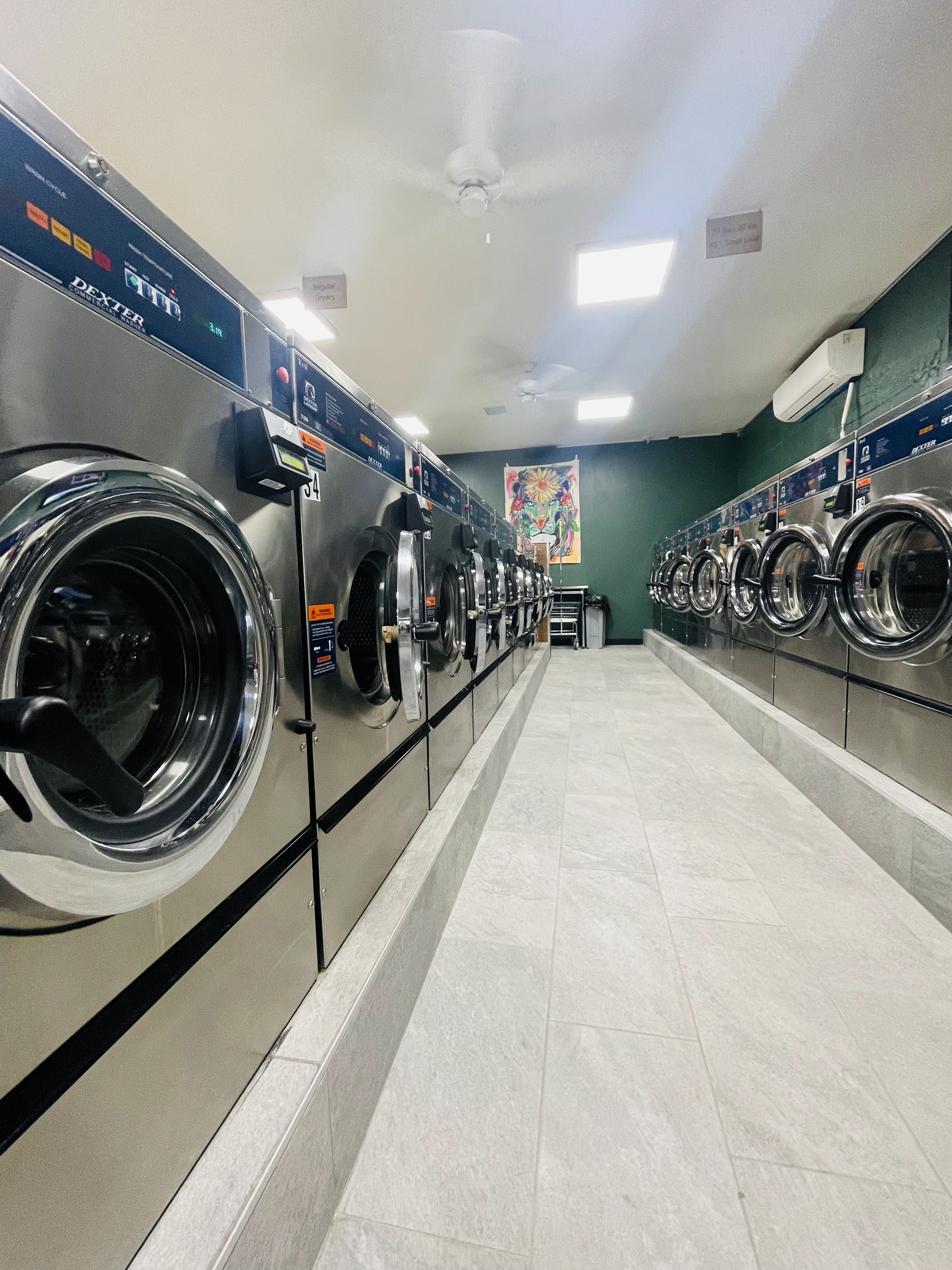 The Perfect Laundromat laundromat interior in Brooklyn, NY