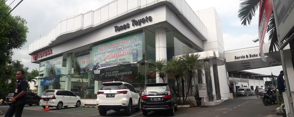 Tunas Toyota Bintaro, Author: Wilhemus Kado