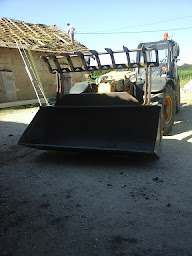 Photo n°13 de PLAQUISTE PEINTRE Lacombe Yanick à Neuville-sur-Ain (Peintre en bâtiment)