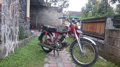 Photos of Alkanz Auto Galery