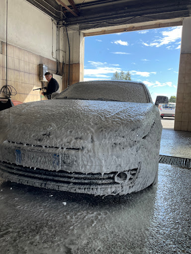 Dream Carwash (autolavaggio Giaveno) - Thumbnail