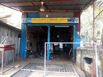 Photos of Bishow Road Bus Stop
