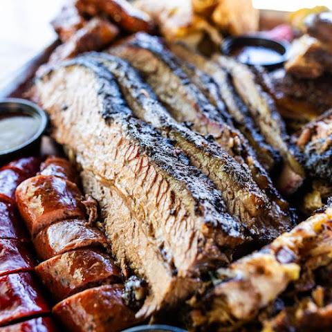 Rollin Smoke BBQ by null