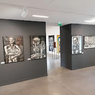 Fondation d'Art Christian Real-La Cour De l'Abbaye à Annecy