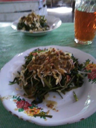 Photos of Kuliner Keong Pecel Mbah Suro