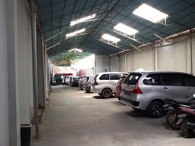 Photos of Astra Daihatsu Bukittinggi