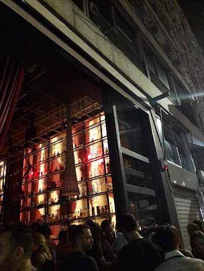 Photos of MADAMA