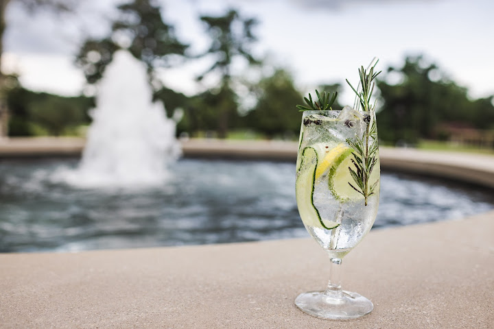 Williamsburg Inn, an official Colonial Williamsburg Hotel by null