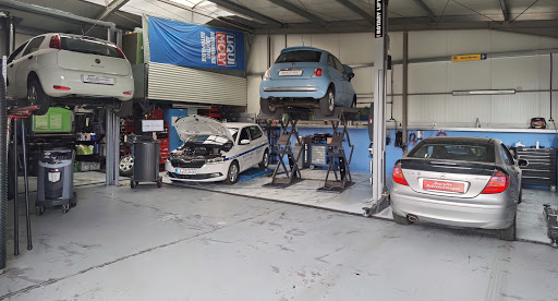 Auto Strasser - Visual